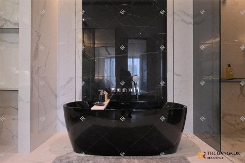 Condominio de 2 dormitorios en Bangkok, Tailandia № 186185 - foto 7