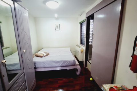 Condo in Watthana, Bangkok, Thailand, 3 bedrooms № 201102 - photo 10