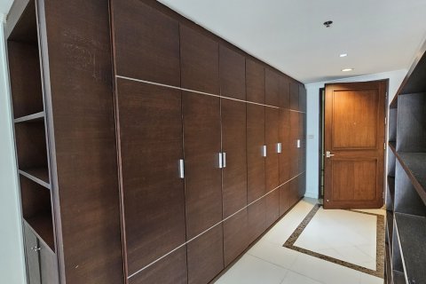 Кондоминиум с 2 спальнями в Клонг Тоэй, Бангкок, Таиланд № 201106 - фото 4