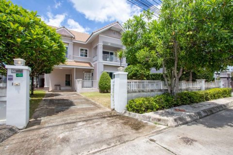 Casa de 4 dormitorios en Chiang Mai, Tailandia № 121736 - foto 7