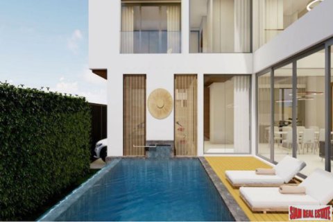 Casa de 4 dormitorios en Phuket, Tailandia № 203289 - foto 3