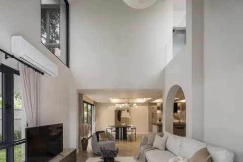 Casa de 3 dormitorios en Bangkok, Tailandia № 203287 - foto 5