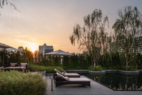 Condominio de 2 dormitorios en Bangkok, Tailandia № 166863 - foto 2