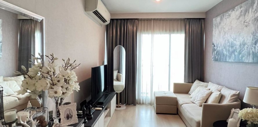 Condominio de 2 dormitorios en Bangkok, Tailandia en Life Ratchadapisek № 50957