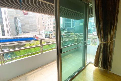 Condo à Watthana, Bangkok, Thaïlande, 3 chambres  № 200769 - photo 2