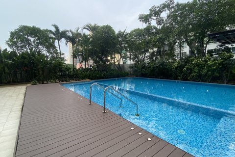 Condo à Watthana, Bangkok, Thaïlande, 3 chambres  № 200769 - photo 24