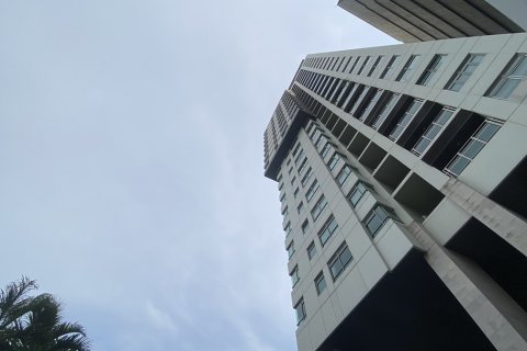 Condo à Watthana, Bangkok, Thaïlande, 3 chambres  № 200769 - photo 21