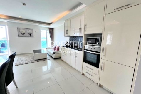 Condo in Pattaya, Thailand, 2 bedrooms  № 198538 - photo 3
