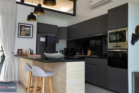 Chalet de 3 dormitorios en Ko Samui, Tailandia № 179903 - foto 11