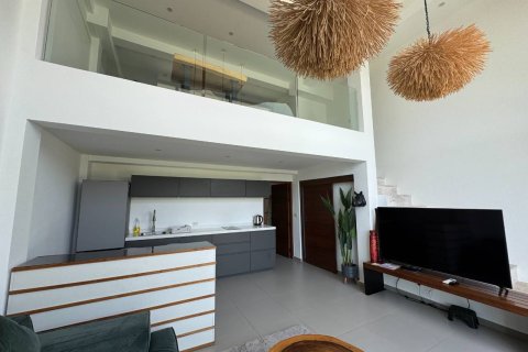 Chalet de 4 dormitorios en Ko Samui, Tailandia № 179900 - foto 18