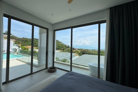 Chalet de 4 dormitorios en Ko Samui, Tailandia № 179900 - foto 11
