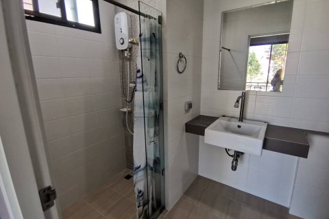 Townhouse in Pattaya, Thailand 3 bedrooms № 171912 - photo 8