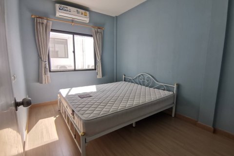 Townhouse in Pattaya, Thailand 3 bedrooms № 171912 - photo 10