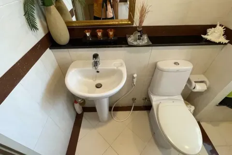 Haus in Phuket, Thailand 3 Schlafzimmer № 164603 - Foto 5