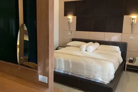 Haus in Phuket, Thailand 3 Schlafzimmer № 164603 - Foto 4