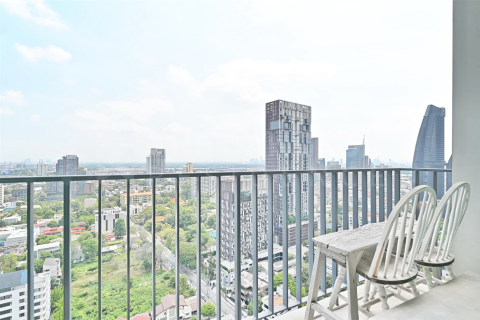 Condominio de 3 dormitorios en Bangkok, Tailandia № 194568 - foto 2