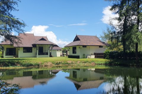 Casa de 3 dormitorios en Phang Nga, Tailandia № 138343 - foto 6