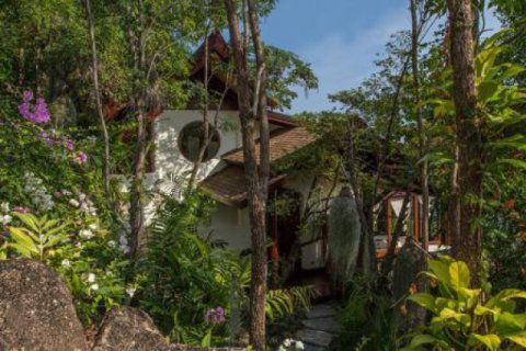 Chalet de 3 dormitorios en Surat Thani, Tailandia № 202949 - foto 3