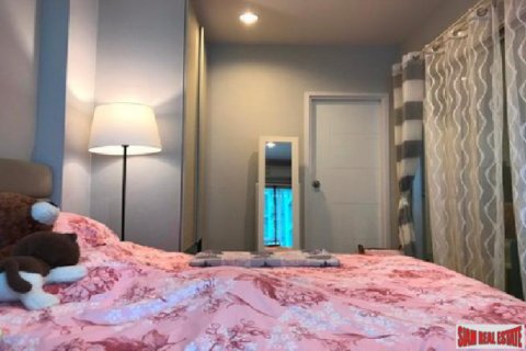 Apartamento de 1 dormitorio en Pattaya, Tailandia № 202952 - foto 3