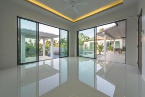 Chalet de 3 dormitorios en Ko Samui, Tailandia № 202951 - foto 3