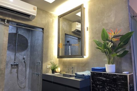 Estudio en el condominio en Jomtien Beach, Pattaya, Tailandia № 204936 - foto 14