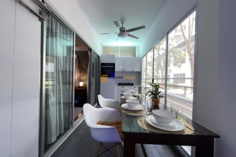 Estudio en el condominio en Jomtien Beach, Pattaya, Tailandia № 204936 - foto 8