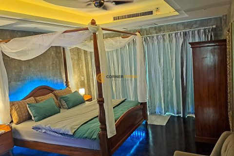 Estudio en el condominio en Jomtien Beach, Pattaya, Tailandia № 204936 - foto 12