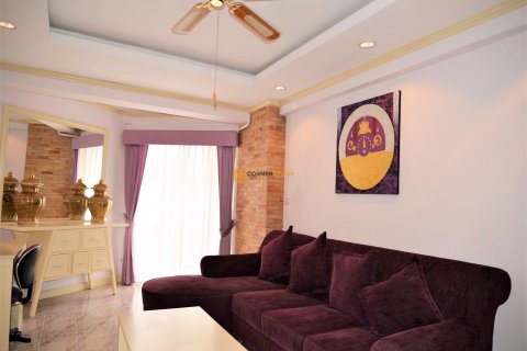 Estudio en el condominio en Jomtien Beach, Pattaya, Tailandia № 204934 - foto 2