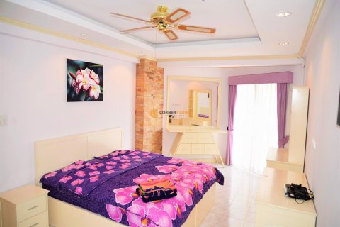 Estudio en el condominio en Jomtien Beach, Pattaya, Tailandia № 204934 - foto 6