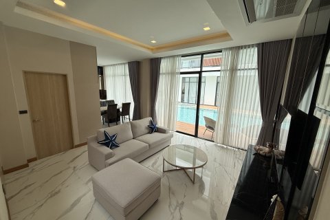 Villa in Pattaya, Thailand 3 Schlafzimmer № 164171 - Foto 29