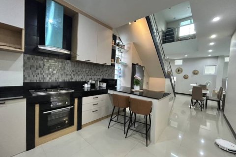 Chalet de 3 dormitorios en Phuket, Tailandia № 146766 - foto 3