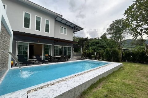 Chalet de 3 dormitorios en Phuket, Tailandia № 146766 - foto 6