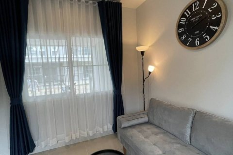 Casa de 4 dormitorios en Phuket, Tailandia № 146764 - foto 4