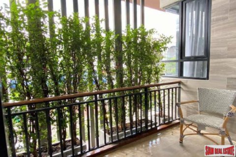 Casa de 3 dormitorios en Bangkok, Tailandia № 194004 - foto 2