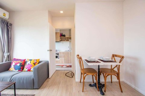 Condominio de 1 dormitorio en Chiang Mai, Tailandia № 220484 - foto 2