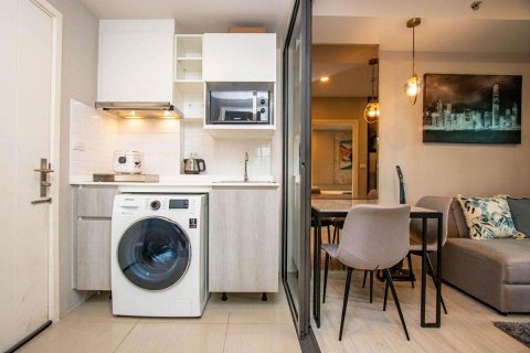 Condo à Chiang Mai, Thaïlande, 1 chambre  № 220481 - photo 4