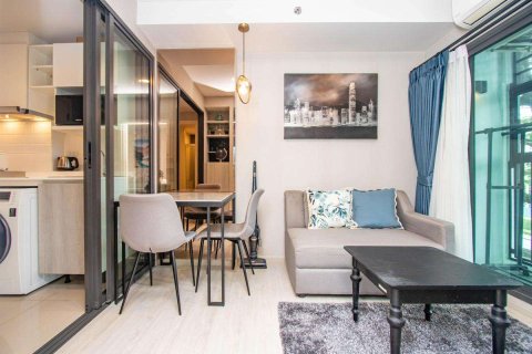 Condo à Chiang Mai, Thaïlande, 1 chambre  № 220481 - photo 3