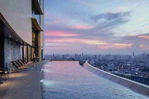 Condominio de 1 dormitorio en Bangkok, Tailandia № 183372 - foto 2
