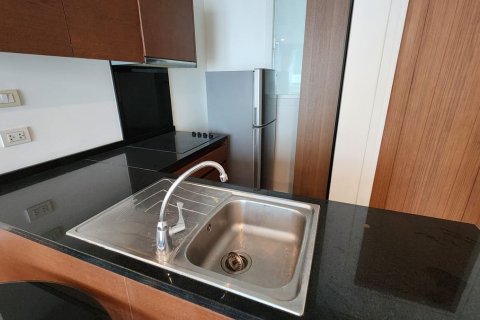 Condo in Watthana, Bangkok, Thailand, 2 bedrooms № 200980 - photo 3