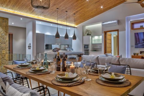 Chalet de 5 dormitorios en Chaweng Beach, Ko Samui, Tailandia № 180270 - foto 13