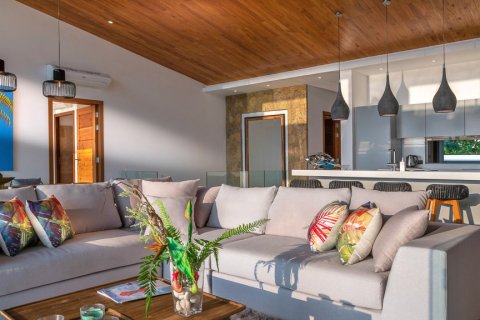 Chalet de 5 dormitorios en Chaweng Beach, Ko Samui, Tailandia № 180270 - foto 22