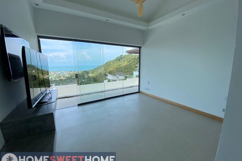 Chalet de 5 dormitorios en Ko Samui, Tailandia № 180268 - foto 21