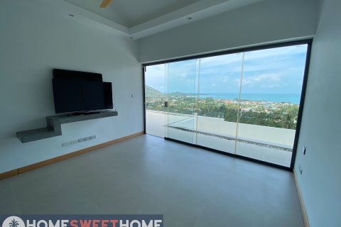 Chalet de 5 dormitorios en Ko Samui, Tailandia № 180268 - foto 18