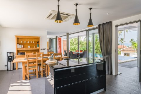 Chalet de 7 dormitorios en Ko Samui, Tailandia № 180274 - foto 12