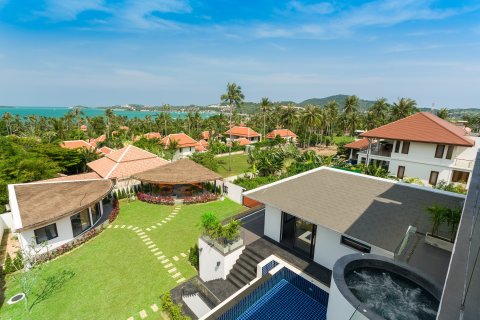 Chalet de 7 dormitorios en Ko Samui, Tailandia № 180274 - foto 2