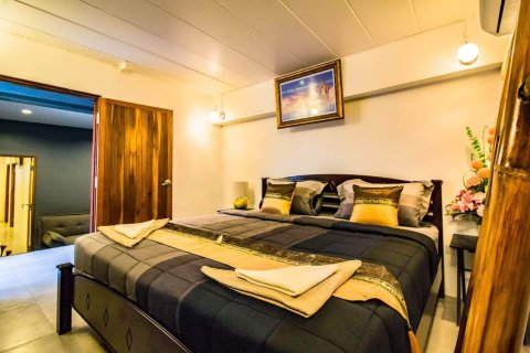 Chalet de 5 dormitorios en Ko Samui, Tailandia № 180275 - foto 16