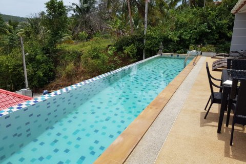 Chalet de 5 dormitorios en Ko Samui, Tailandia № 180275 - foto 9
