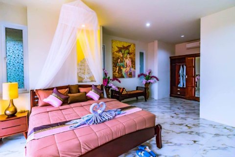 Chalet de 5 dormitorios en Ko Samui, Tailandia № 180275 - foto 6