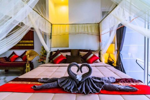 Chalet de 5 dormitorios en Ko Samui, Tailandia № 180275 - foto 4