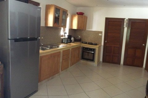Gewerbeimmobilie in Ko Samui, Thailand 2400 m2 № 180276 - Foto 24